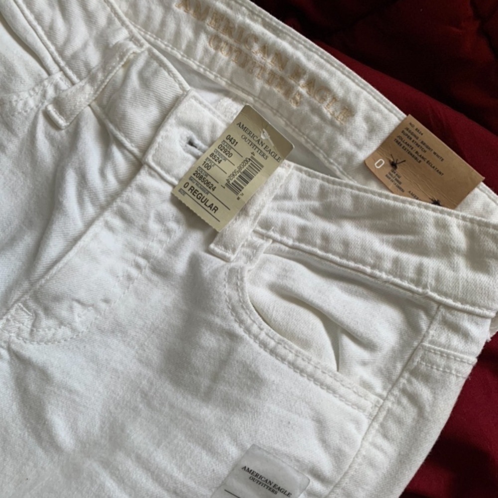 American Eagle White Skinny Jeans
